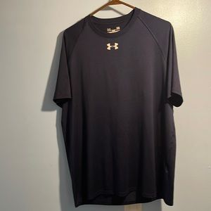 Mens Under Armour Tee. Large/Blue
